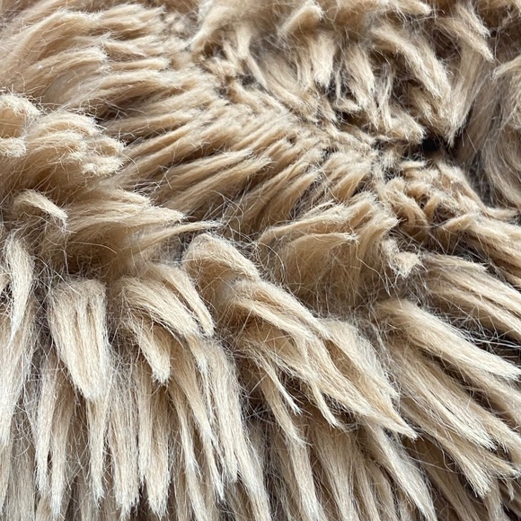 ABERCROMBIE & FITCH Drama Collar Faux Fur Teddy Coat Jacket in Tan Size XS - Picture 8 of 8